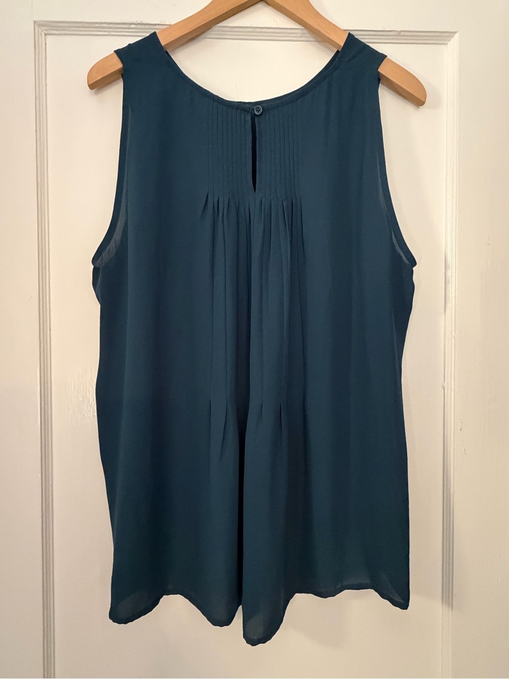 LOFT Sleeveless Pleated Teal Women’s Top XL